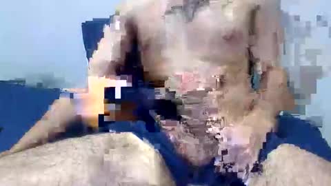 Snapshot of macking33 chatting on 10.12.25 Mac online show from 10.12.25