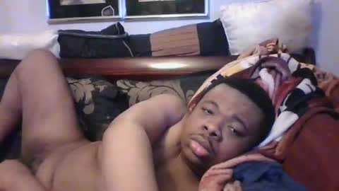 Snapshot of macksexy1996 chatting on 11.11.25 Anthony online show from 11.11.25