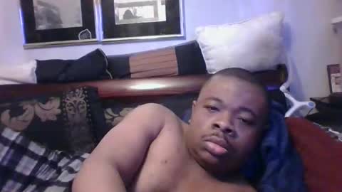 Snapshot of macksexy1996 chatting on 12.01.25 Anthony online show from 12.01.25