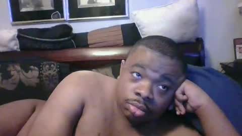 Snapshot of macksexy1996 chatting on 12.04.25 Anthony online show from 12.04.25