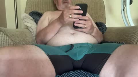 Snapshot of mad4itstill chatting on 06.18.26 Ivor online show from 06.18.26