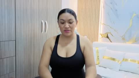 Madam Hott  online show from 09.26.25