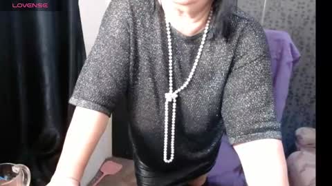Snapshot of madam_sanjanne chatting on 01.26.25 Madam Sanjanne online show from 01.26.25