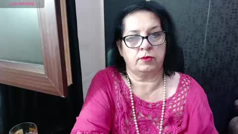 Snapshot of madam_sanjanne chatting on 07.12.26 Madam Sanjanne online show from 07.12.26