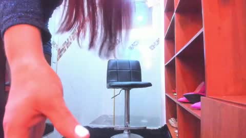 Madame Carla  online show from 02.19.25