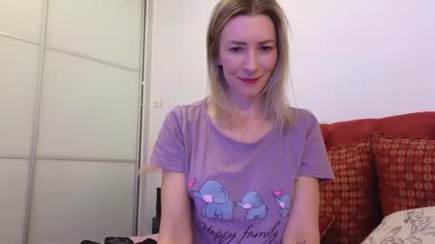 Maddalena online show from 03.05.25