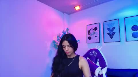maddie_t18 online show from 03.19.26