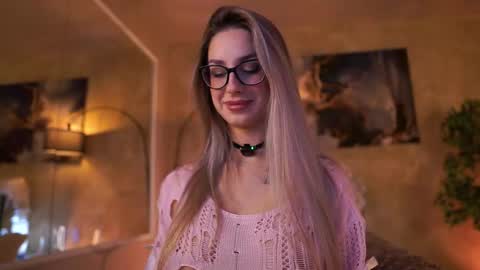 Maddie online show from 04.04.26