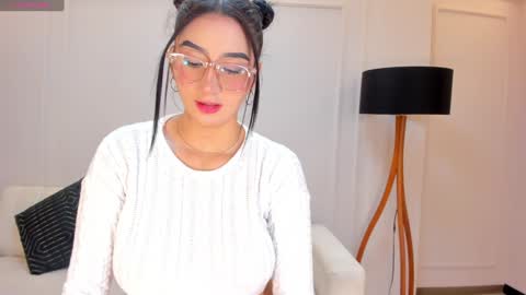 Maddison online show from 12.24.24