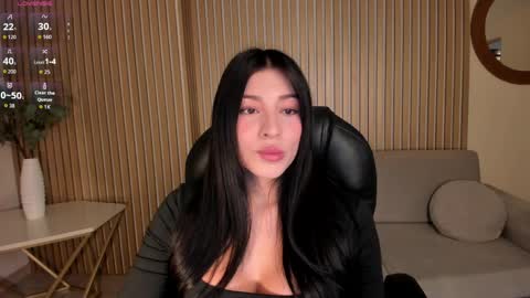 Maddison online show from 04.02.26