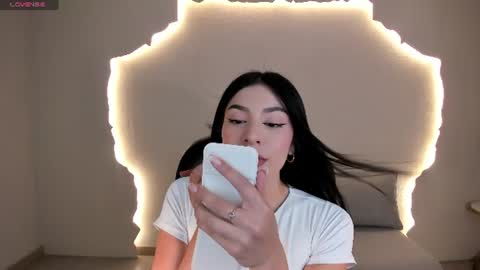 Maddison online show from 08.04.26