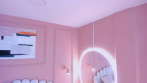 Maddy  online show from 12.11.24