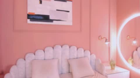 Maddy  online show from 01.05.25