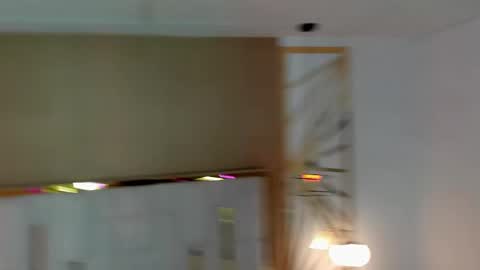 Maddy  online show from 09.18.25