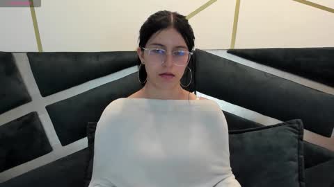 Maddy  online show from 10.20.25