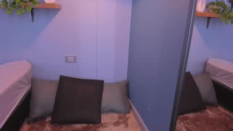 Maddy  online show from 11.11.25