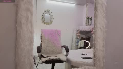 Maddy  online show from 04.23.26