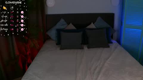 maddygarcia online show from 10.08.25