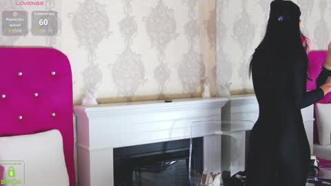 Maddy online show from 10.05.25