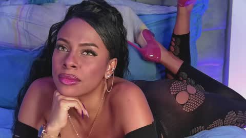 madeleinxxx_ online show from 12.11.24