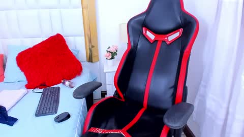 Snapshot of madelinejackson chatting on 01.19.25 Madeline online show from 01.19.25