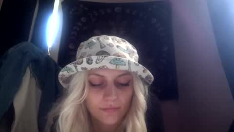 madeline online show from 09.08.25