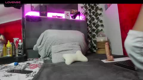 Madelyn. online show from 02.12.25