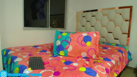 madelyn roses online show from 03.09.25