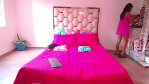 madelyn roses online show from 09.28.25