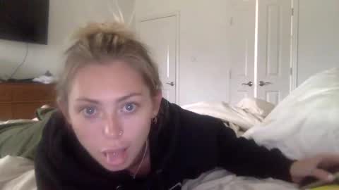 mari rose online show from 10.21.25