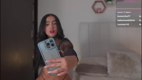 Valentina   1030   530  -  online show from 01.08.26