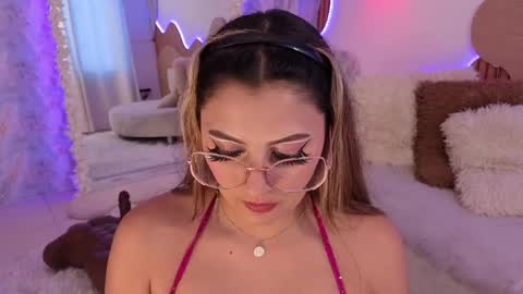    online show from 04.06.26