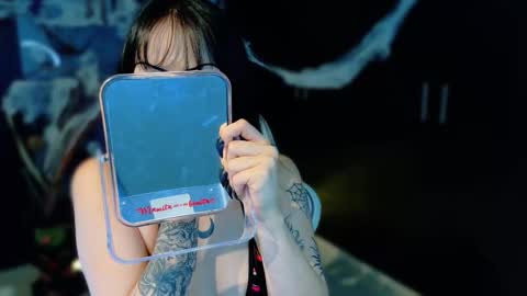 Snapshot of madison_jacksonn chatting on 10.08.25 madison_jacksonn online show from 10.08.25