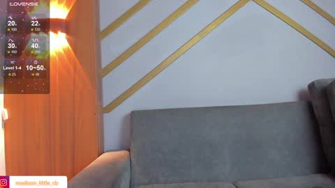 Melissa     700  1400 -5 online show from 12.10.24