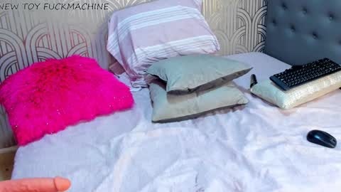   online show from 12.11.24