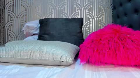   online show from 12.18.24