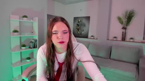 Medison online show from 11.08.25