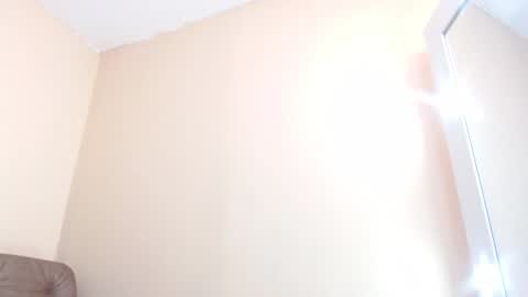 Snapshot of madison_mooney chatting on 12.12.24 Madison online show from 12.12.24