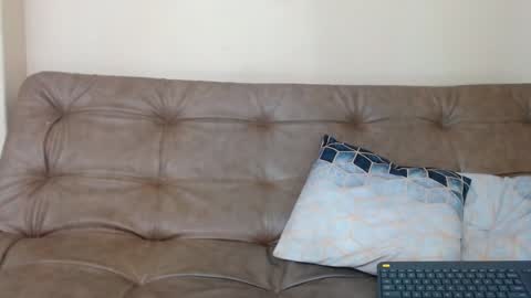 Snapshot of madison_mooney chatting on 12.19.24 Madison online show from 12.19.24