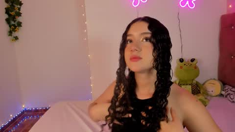 Snapshot of madison_pettis1 chatting on 10.27.25 Madison online show from 10.27.25