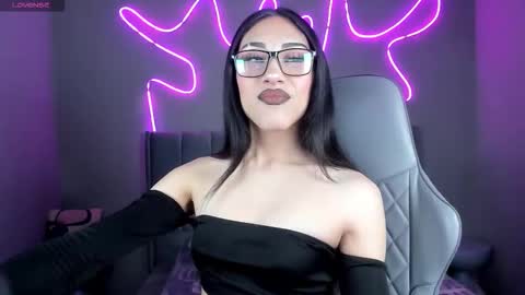 madison_rey__ online show from 11.20.25