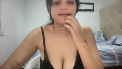 Snapshot of madison_tits chatting on 10.07.25 madison_tits online show from 10.07.25