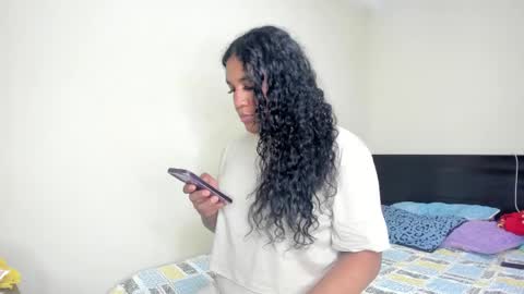 Snapshot of madisonbrunette_lxs chatting on 02.27.25 madison online show from 02.27.25