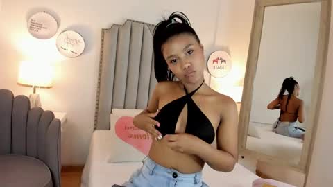 madisongomez16 online show from 02.03.25