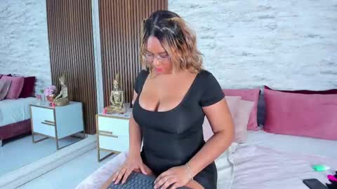 madisonhunterr_ online show from 02.08.25
