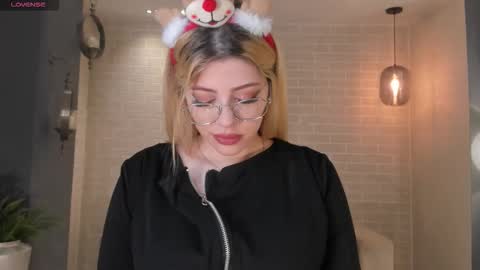 Madison Kane online show from 12.05.25