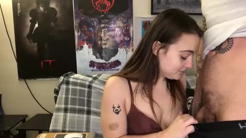 Snapshot of madisonrae1991 chatting on 02.03.25 madisonrae1991 online show from 02.03.25