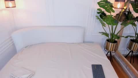 madissonmoore5 online show from 10.03.25