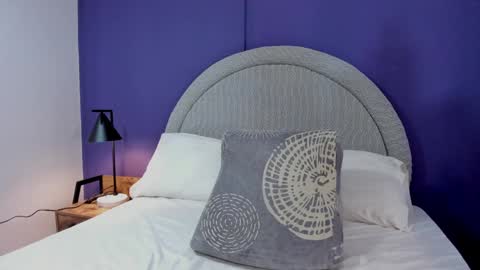 mady_collins online show from 12.15.24