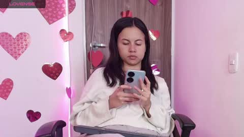 Snapshot of mady_gh chatting on 02.24.25 mady online show from 02.24.25